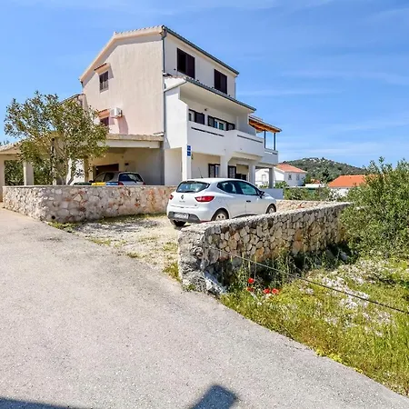 Mirta
