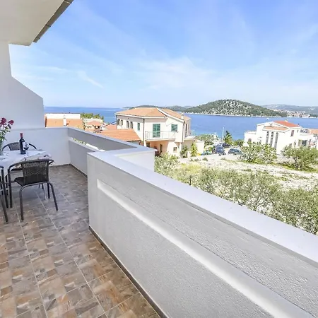 Apartamento Mirta