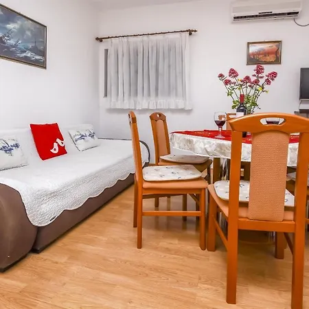 Apartamento Mirta