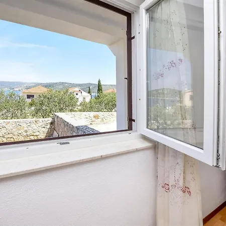 Mirta Apartman Razanj