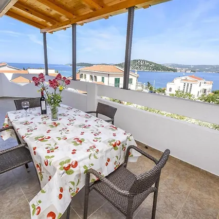 Apartamento Mirta