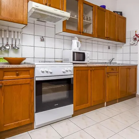 Mirta Apartment *